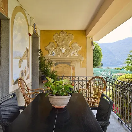 Casa Brugidio アパート